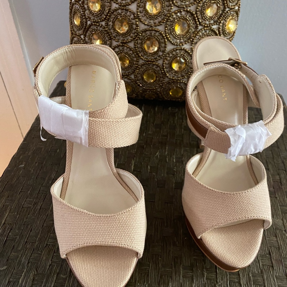 Shoes - Picture 2 of 6